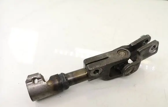 Toyota Avensis T250 Steering column universal joint