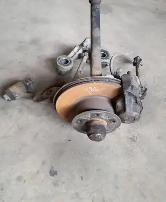 Mercedes-Benz S W126 Front wheel hub spindle knuckle