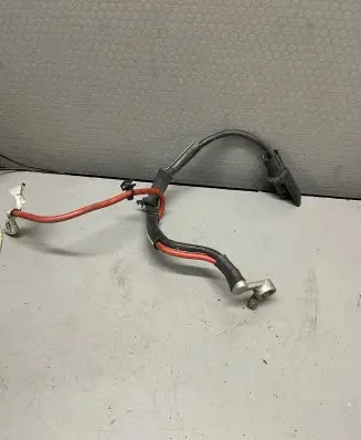 Volkswagen Golf VII Positive cable (battery) 5Q0971228K 23082013 TAB016507E