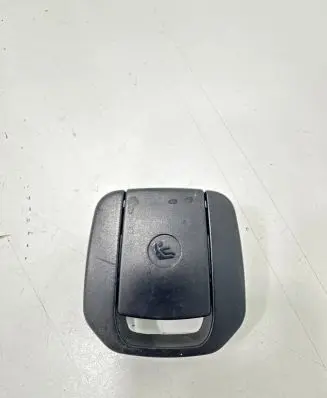 BMW 3 F30 F35 F31 ISOFIX cover 17949110 7319604