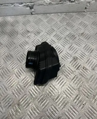 BMW X5 F15 Intake resonator 8513672