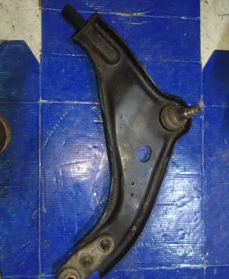 Mini One - Cooper Coupe R56 Front lower control arm/wishbone 6772301
