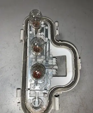 Opel Astra G Tail light bulb cover holder 29058010 080703