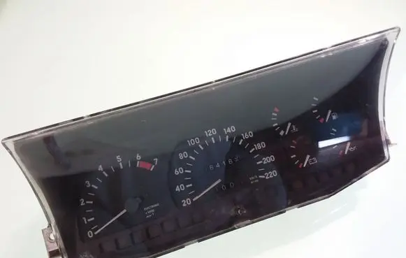 Opel Frontera A Speedometer (instrument cluster) 91144977 88481604