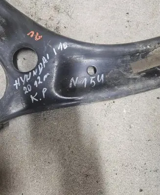 Hyundai i10 Front lower control arm/wishbone