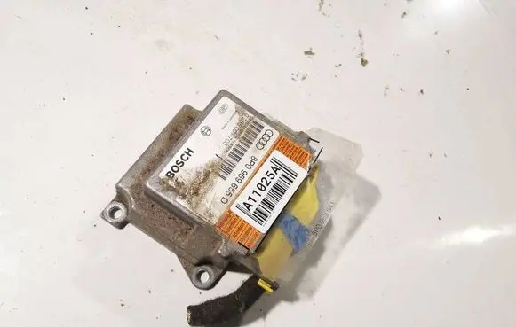 Audi A3 S3 8P Airbag control unit/module 8p0959655d