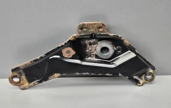 Honda Accord Radiator mount bracket