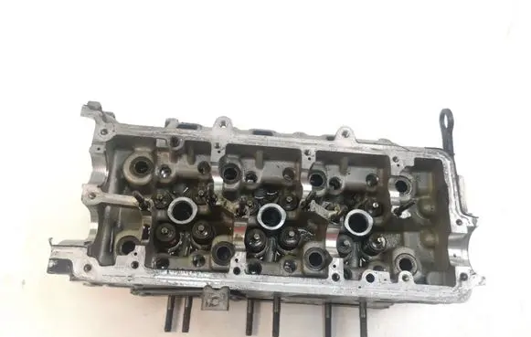 Engine head