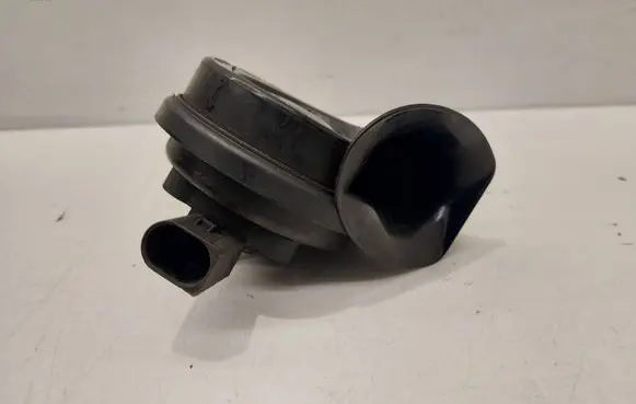 Volkswagen PASSAT B6 Horn signal 3C0951221