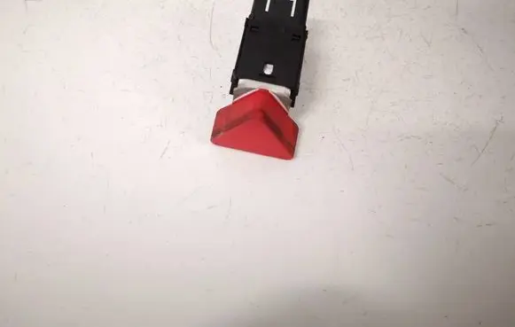Volkswagen Golf Plus Hazard light switch 5M0953509A