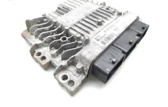 Ford Fiesta Engine control unit/module 8V2112A650EB 5WS40584BT