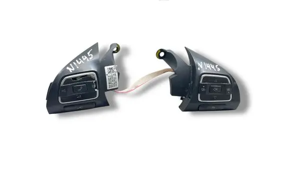 Volkswagen PASSAT CC Steering wheel buttons/switches 3C8959537D 3C8959538G 4E0971980