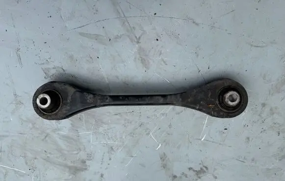 Volkswagen T-Roc Rear control arm 5Q0501529F 5Q0501531C
