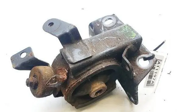 Toyota Avensis T250 Engine mount bracket AV72533