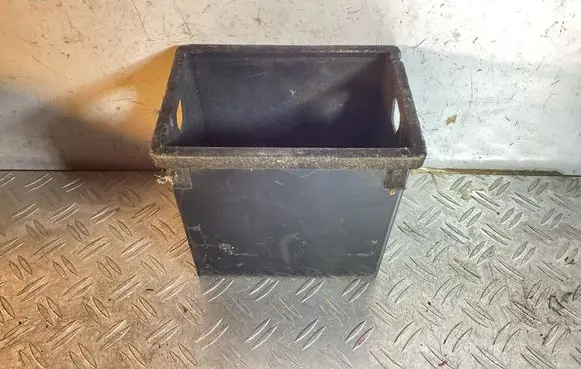 Lexus RX 450H Glove box central console 5882648020