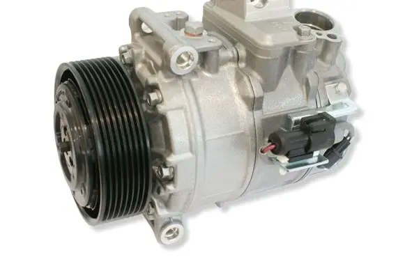Land Rover Discovery 3 - LR3 Air conditioning (A/C) compressor (pump) JPB000183 4471808380 4471808382