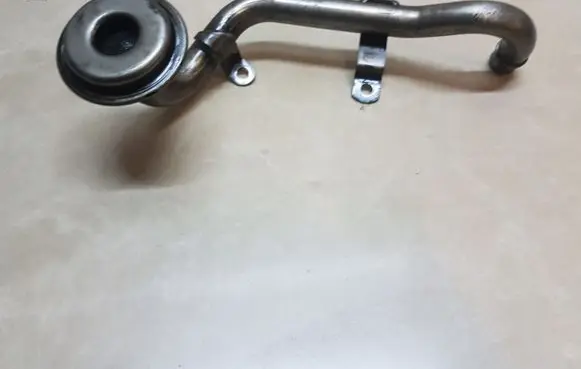 Volvo S60 Oil sump strainer pipe 