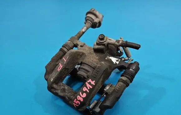 Opel Astra J Rear brake caliper IMPRK1586917