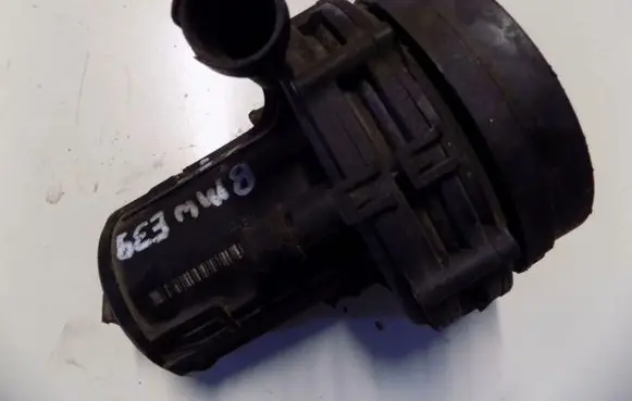 BMW M5 Secondary air pump 