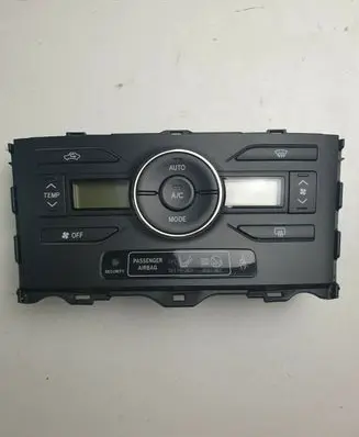 Toyota Auris 150 Climate control unit 55900-02350