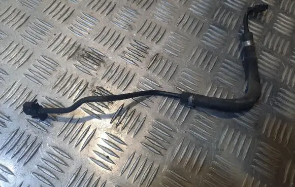 Ford Fusion II Engine coolant pipe/hose