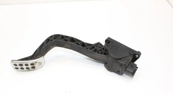 Peugeot RCZ Accelerator throttle pedal 9687770480 0280755160