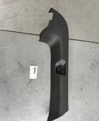 Volvo C40 Tailgate trim 32353465 32131761