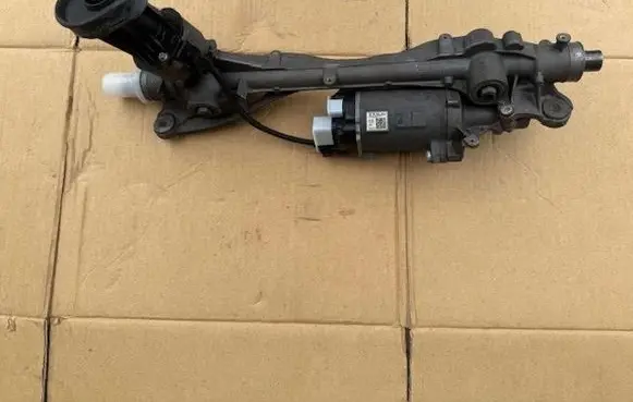 Audi RS Q3 Steering rack 83B423053