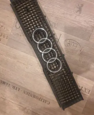 Audi Coupe Front grill 893853655B