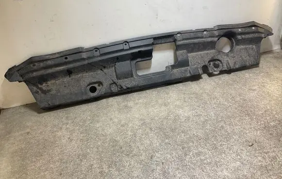Nissan Leaf II (ZE1) Radiator trim 623225SK0A