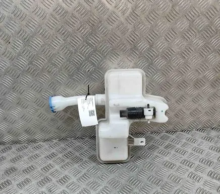 BMW i3 Windshield washer fluid reservoir/tank 7388349 7304020