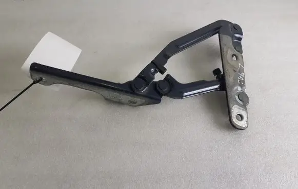 Chevrolet Camaro Tailgate/trunk/boot hinge 84045963 21229