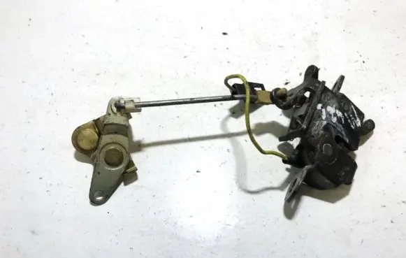 Mazda 626 Tailgate/trunk/boot lock/catch/latch