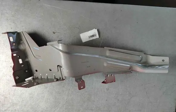 Volvo C40 Side radiator support slam panel 32377055 31651422