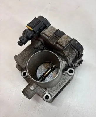 Fiat 500 Throttle body valve 5519278