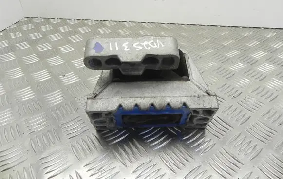 Volkswagen Golf Plus Engine mount bracket 1K0199262CP