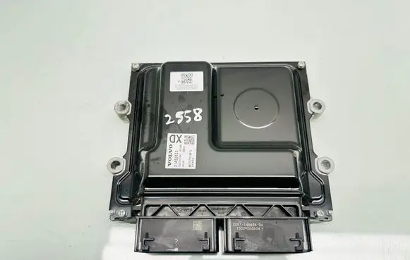 Volvo V60 Engine control unit/module 31452623 MB2797009612 8000107704