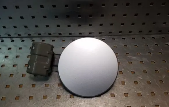 Mitsubishi Grandis Fuel tank cap