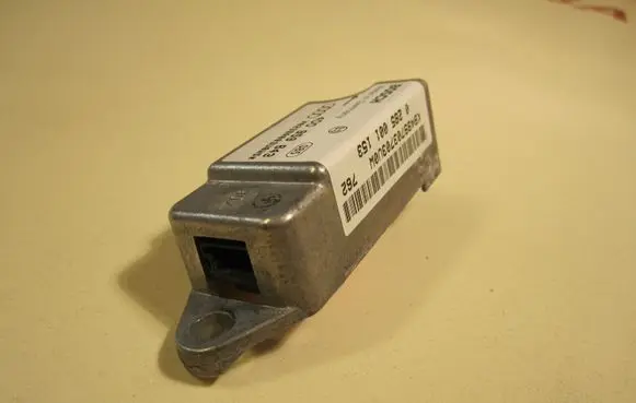 Audi A8 S8 D2 4D Airbag deployment crash/impact sensor 4D0959643 023BA003U0W5