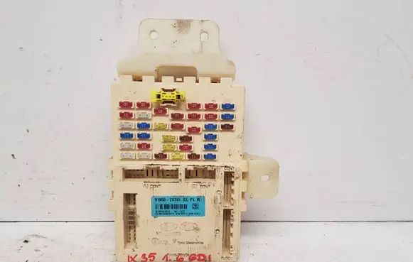 Hyundai ix35 Fuse module 919502S741 7063016