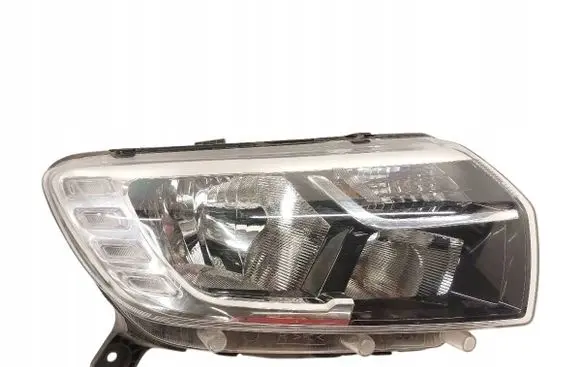 Dacia Logan II Headlight/headlamp 260105925R