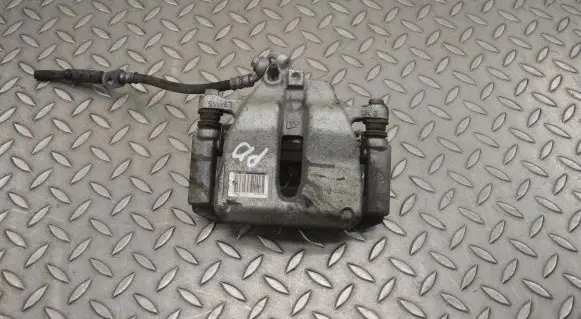 Peugeot 208 Front brake caliper 9824176680