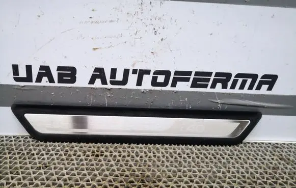 Hyundai i40 Front sill trim cover 858633Z100 A049100