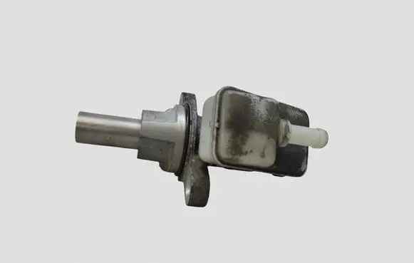 Honda CR-V Master brake cylinder 0204051557