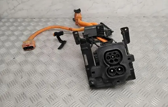 Hyundai Kona I Electric car charge socket 91684K4011