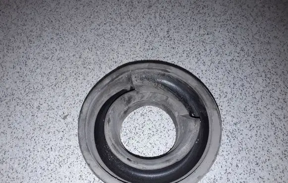 BMW 3 E90 E91 Rear coil spring rubber mount 33536764419 6764419