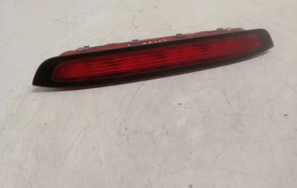 Toyota Corolla Verso E121 Third/center stoplight