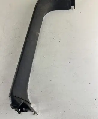 Mitsubishi Outlander Tailgate/trunk side cover trim 