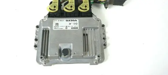 Volvo S40 Engine control unit/module ECU 0281016590 D1.K