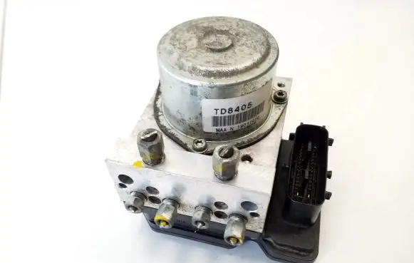 Nissan Leaf I (ZE0) ABS Pump 476603NA0A